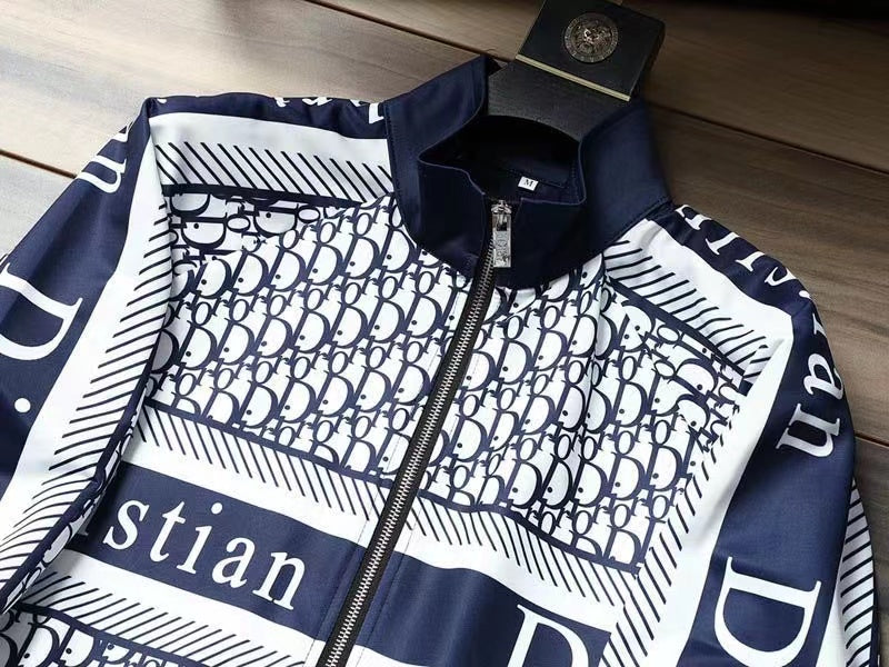 New fashion men's color sports suit