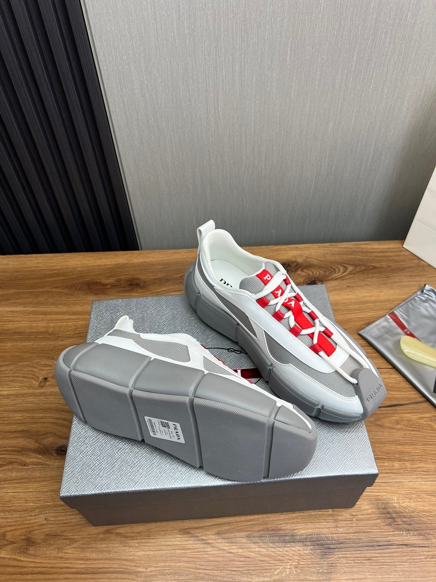 New Fashion PR Brand Sneakers XC0424101106