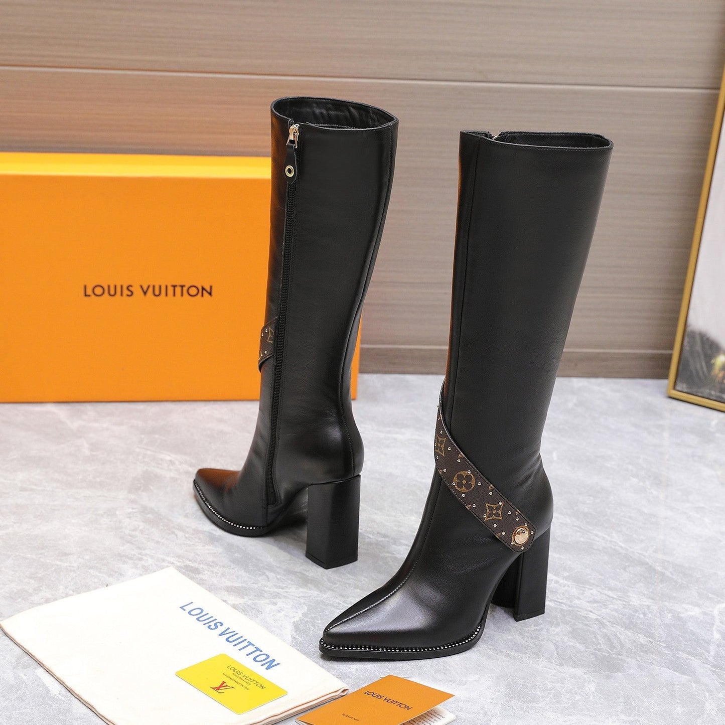 Little V and Pointy-Toed Rider Boots 1025102426