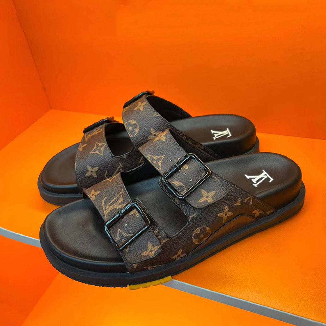 New Summer Luxury Fashion Sandals S05 (5Colors)