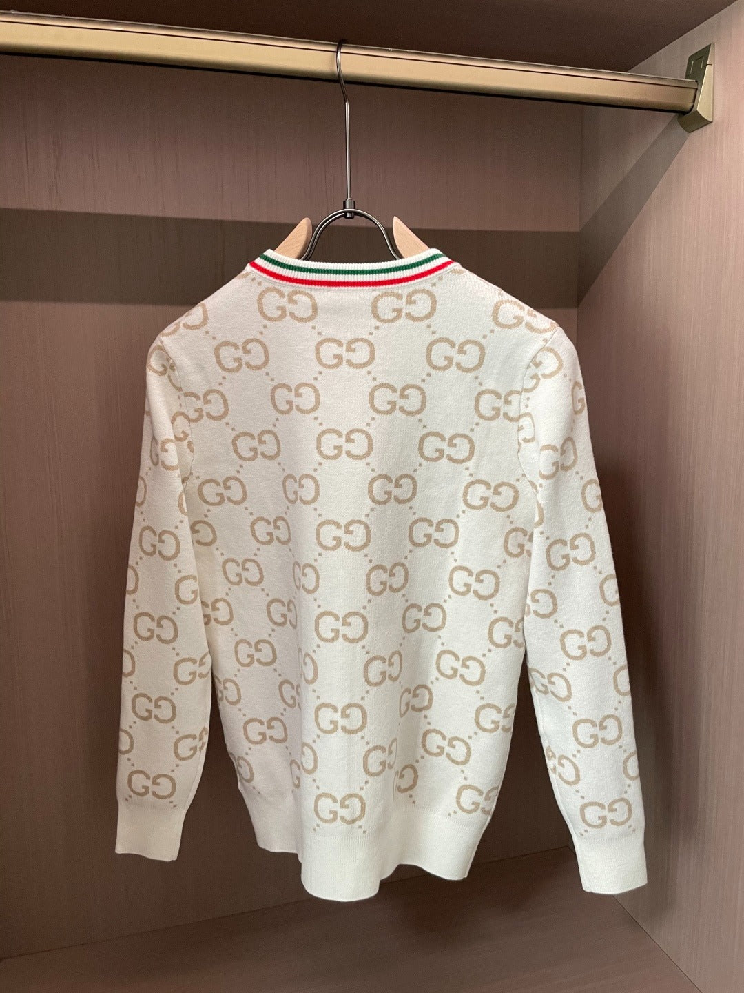 GG Fashion classic round neck sweater XC0425101402