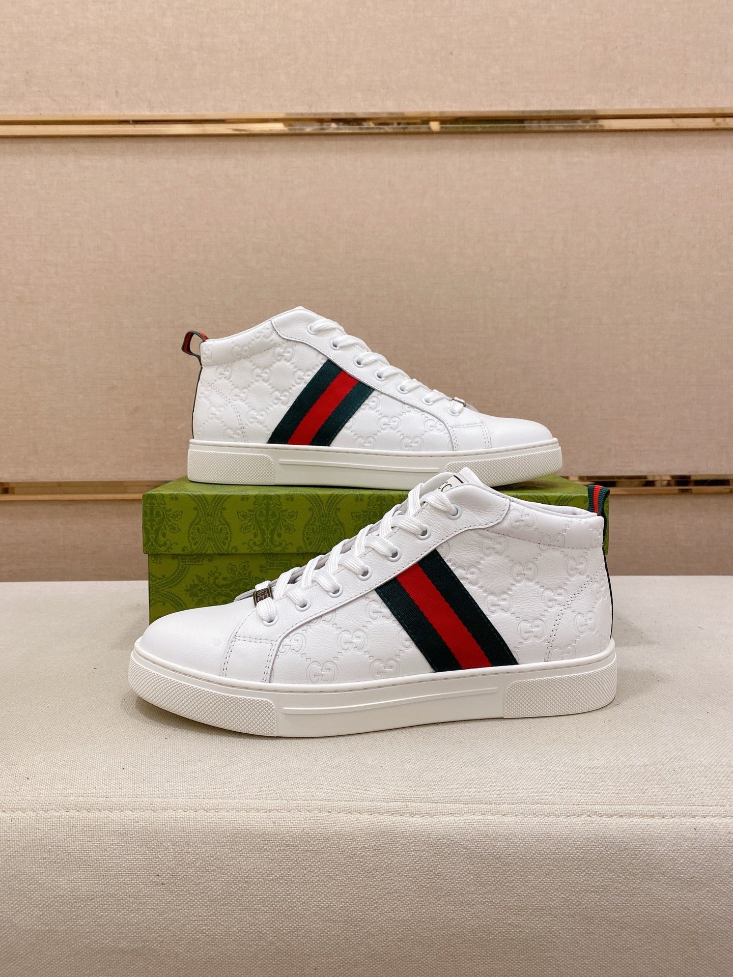 25 New Fashion Sneakers 0425101102