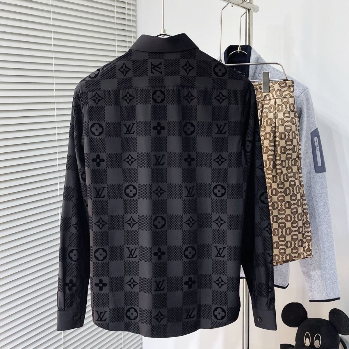 Fashion trend long sleeved shirt 3D10062151