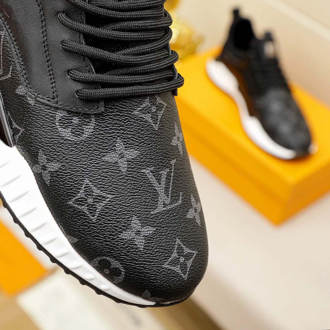 Three-color stitching casual sneakers 0425052002