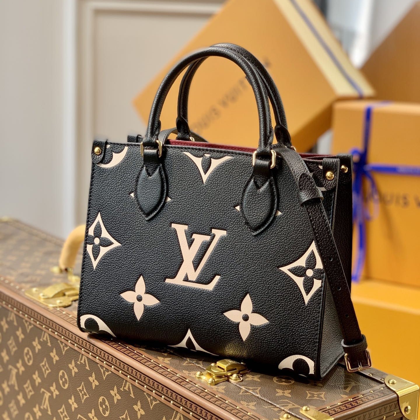 Handmade Bicolor Empreinte Leather Handbag On the Go II