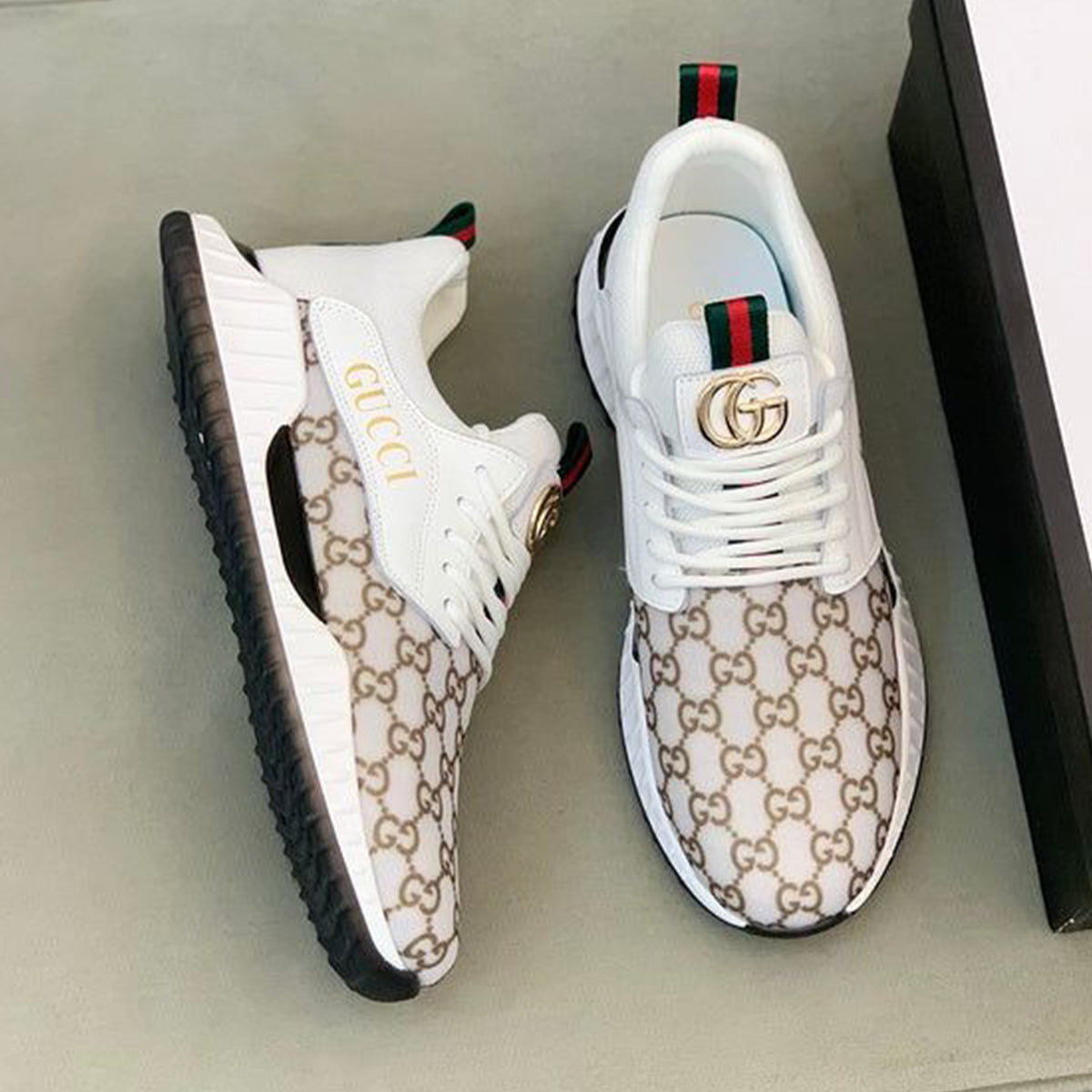 Thick Sole Casual Fashion Men's and Women's New Sneakers