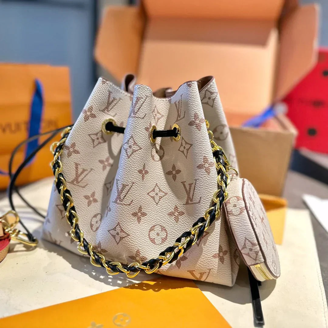 New fashionable and versatile hand-held crossbody bag 102022114