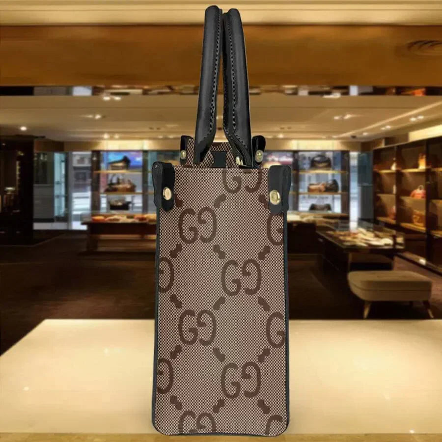 Limited Edition G LEATHER HANDBAG 3D1024102301