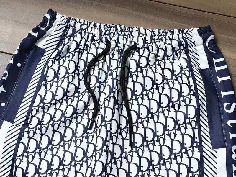 New fashion men's color sports suit