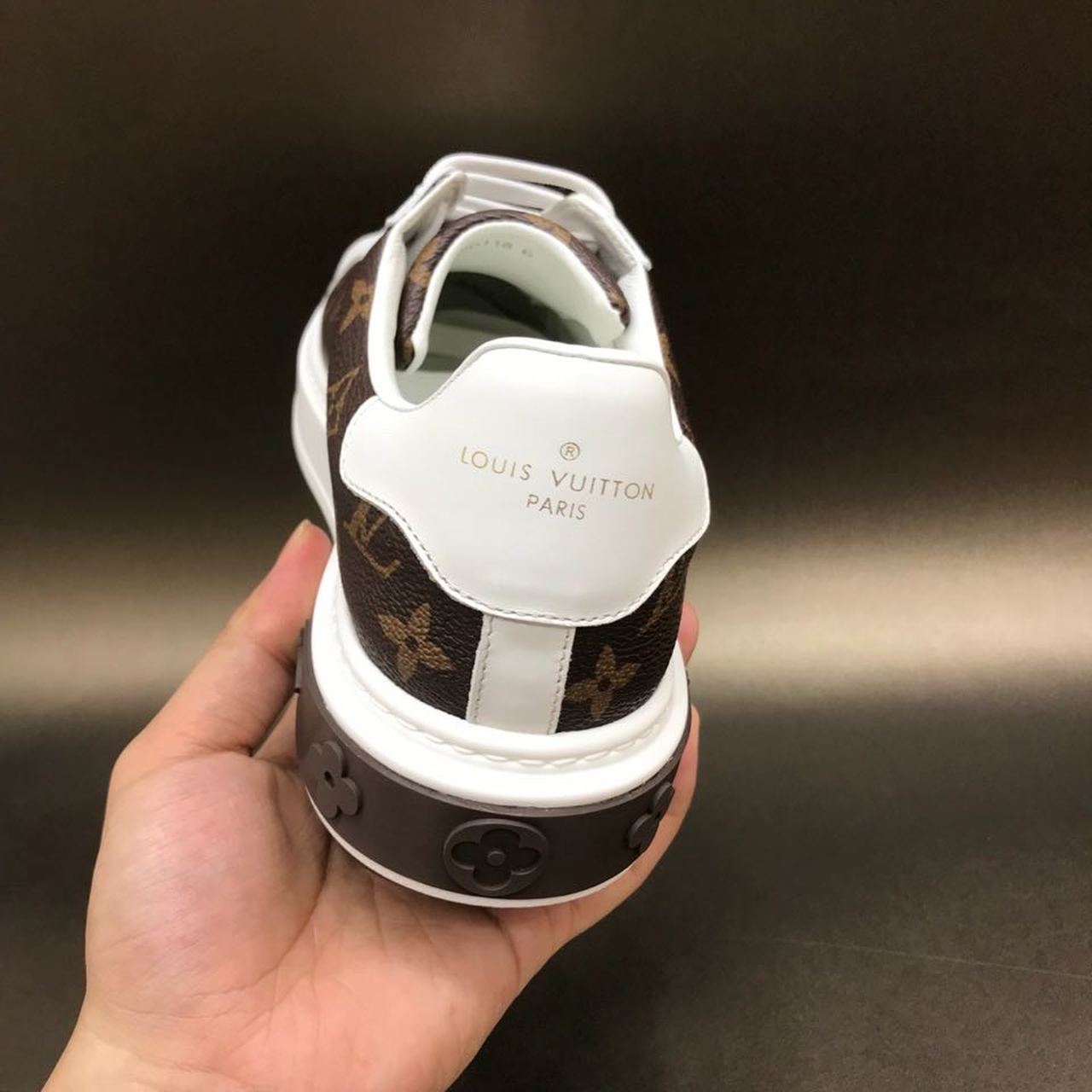 VL Time Out Sneaker White/Brown For Women 0425022430