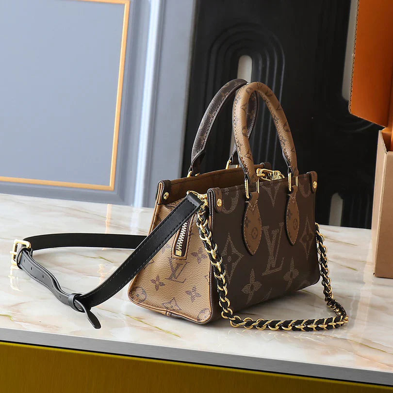 Ladies Fashion Crossbody Bag 1925031301