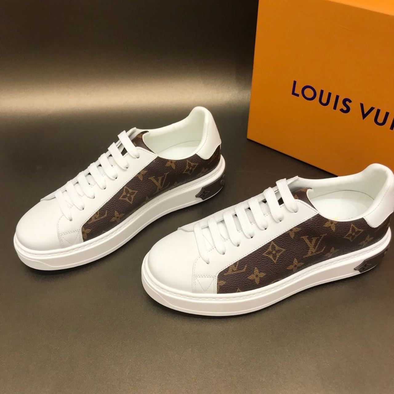 VL Time Out Sneaker White/Brown For Women 0425022430