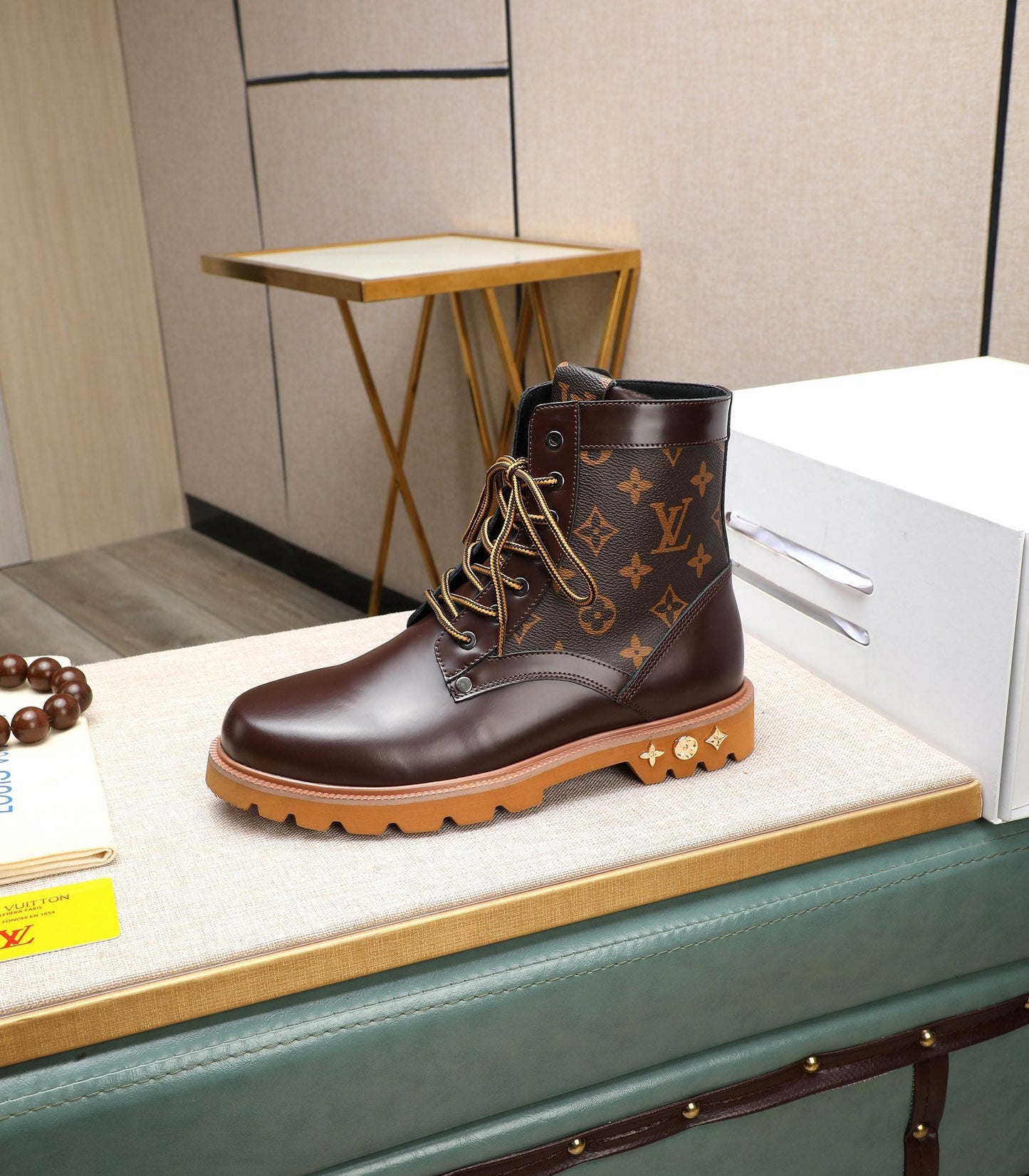 Stylish classic men's high-top boots XC0425101103