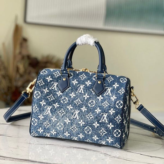 Handmade Leather Speedy Bandouliere CWT01041207