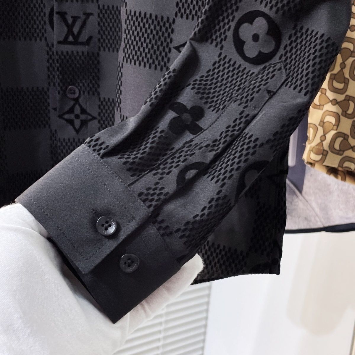 Fashion trend long sleeved shirt 3D10062151