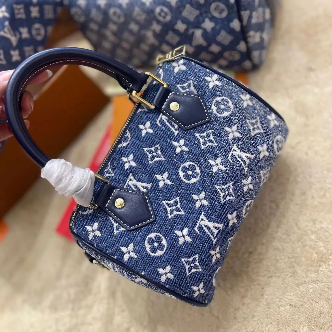 Handmade Leather Speedy Bandouliere CWT01041207