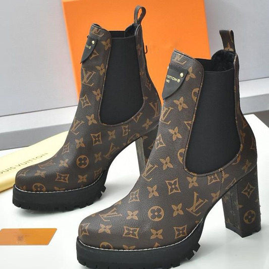 Exclusive latest British style thick heel women's short boots waterproof platform domineering side leak all-match fashion classic