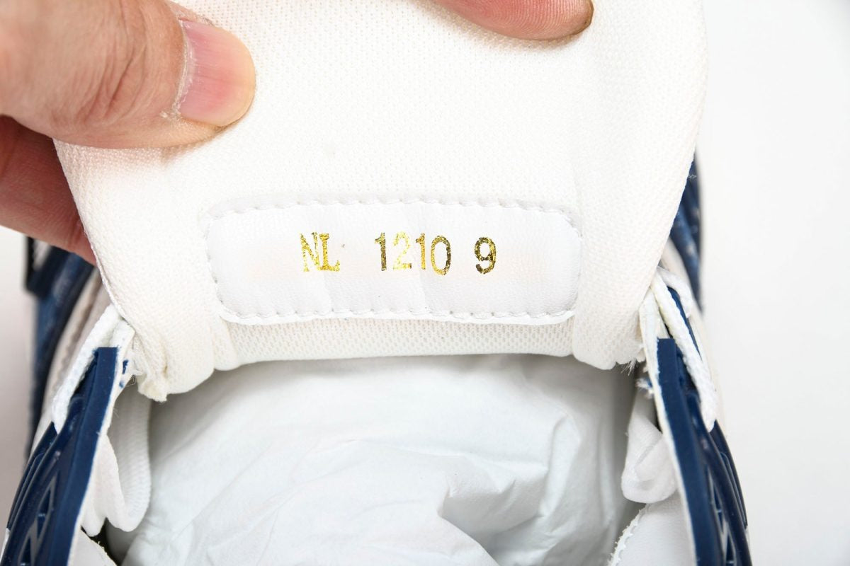 L-V Trainer's latest series of high luxury sports shoes