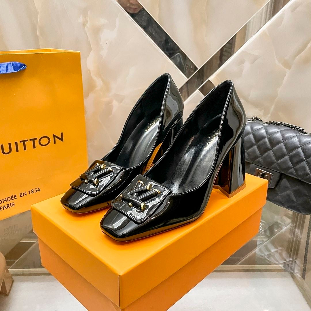 New Handmade Fashion V Logo Women's High heels XC042025052006