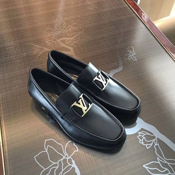 Classic Black V Letter Patent Leather Up Dress Shoes Loafer Slip-on shoe