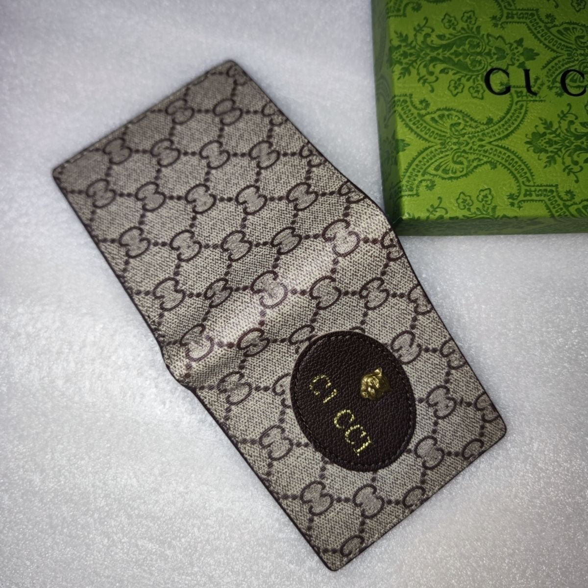 Men's pure leather fold wallet, imported cowhide embossed feel level one. PD0425010801