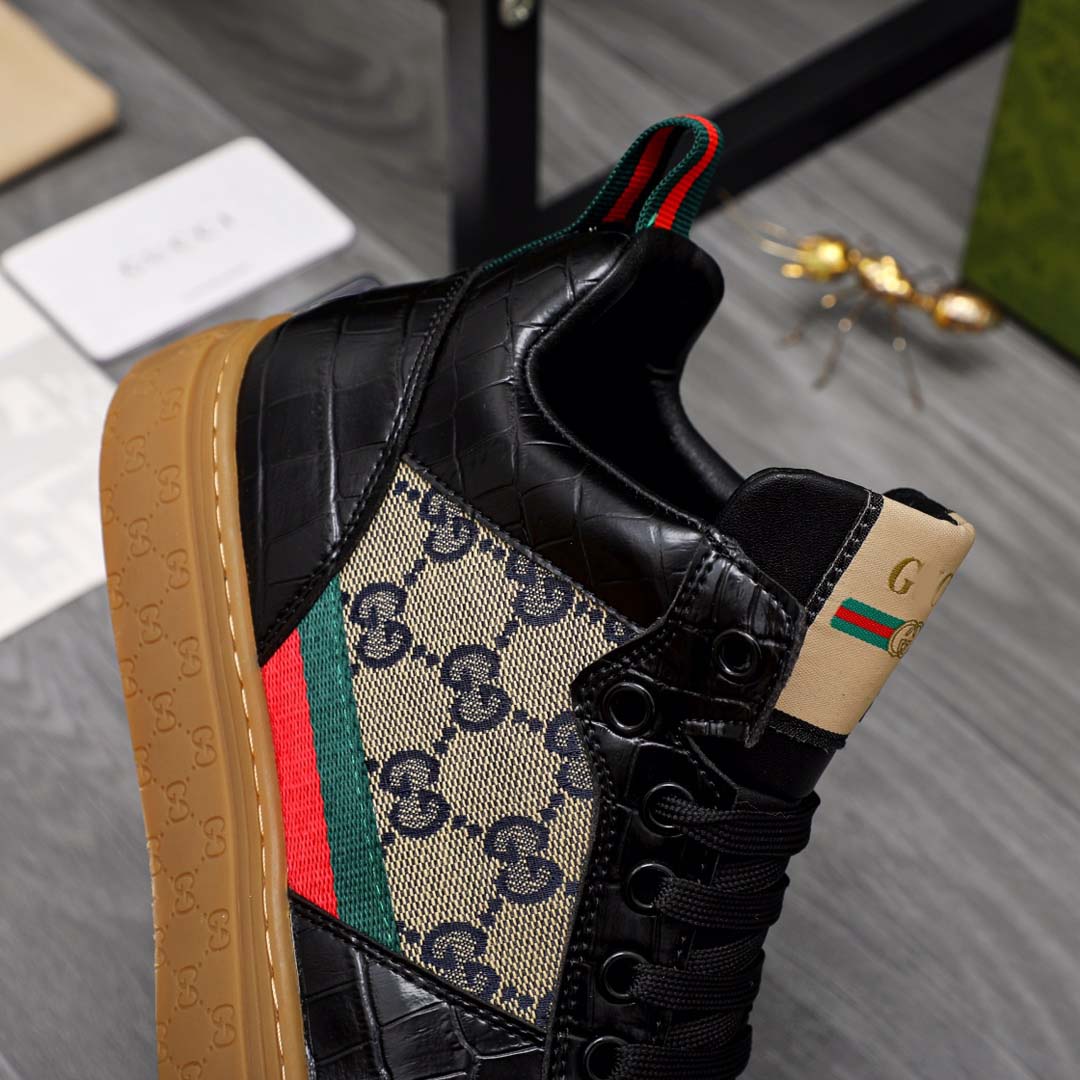 G printed sneakers 2