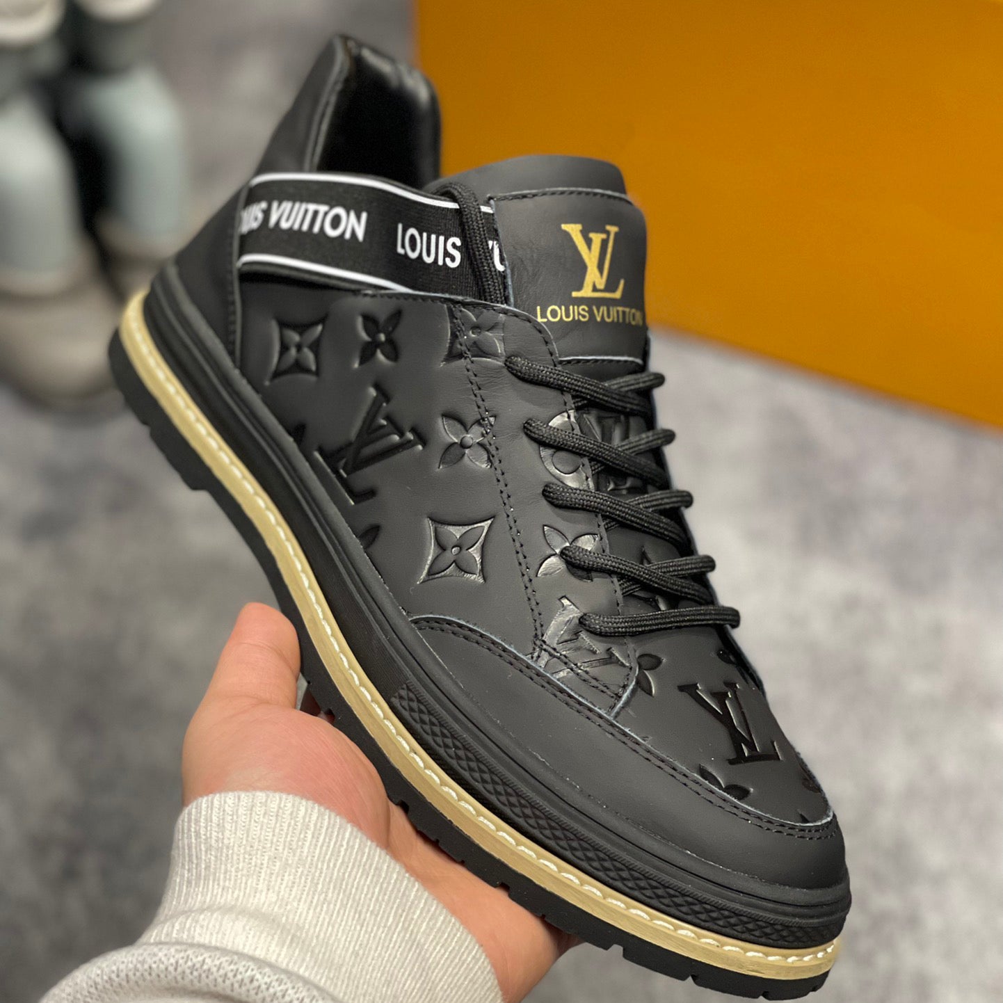 Men's Fashion Luxury Black and White Two Tone Sneakers