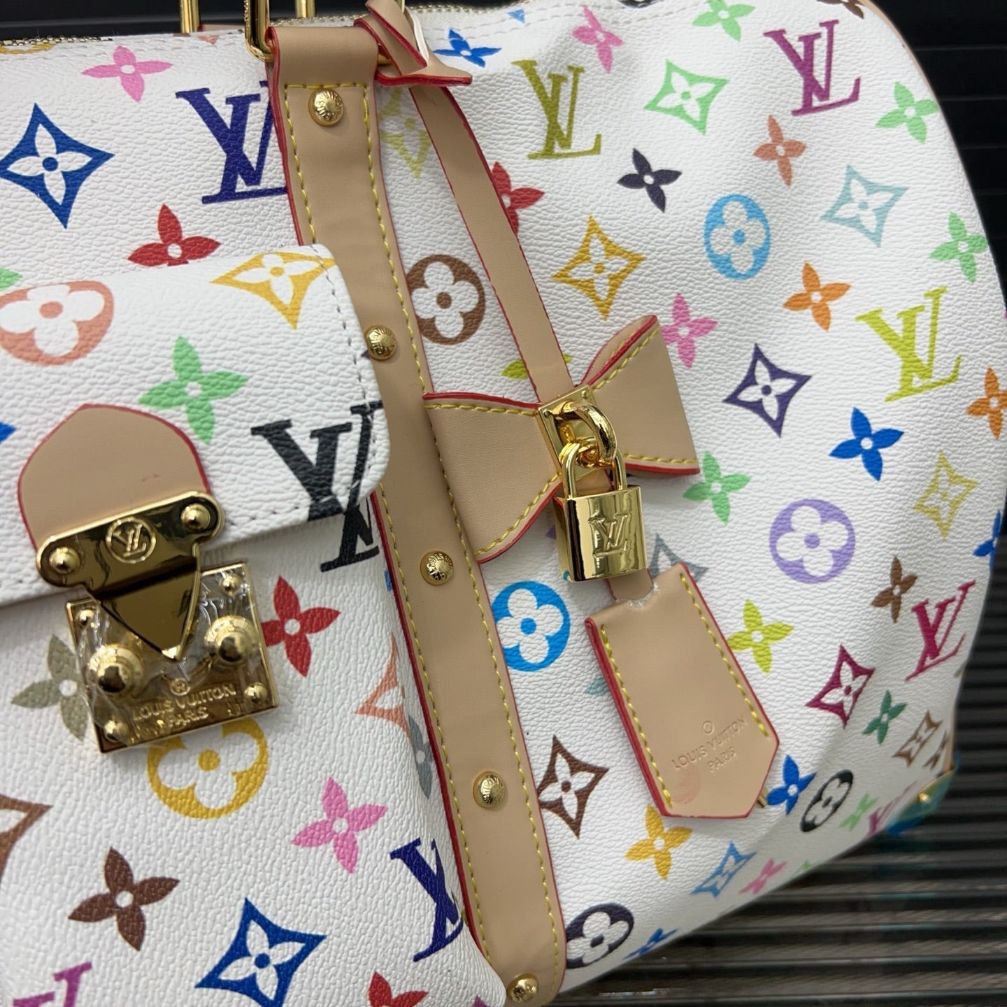 25 New White Color Co-branded keepall crossbody travel bag 0425040906