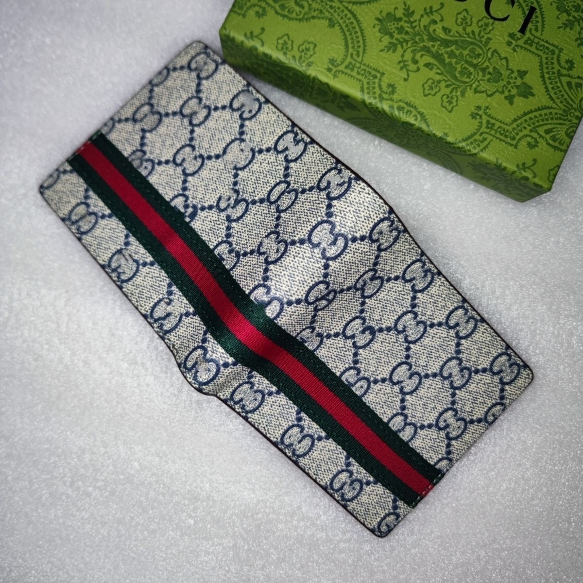 Men's pure leather fold wallet, imported cowhide embossed feel level one. PD0425010801