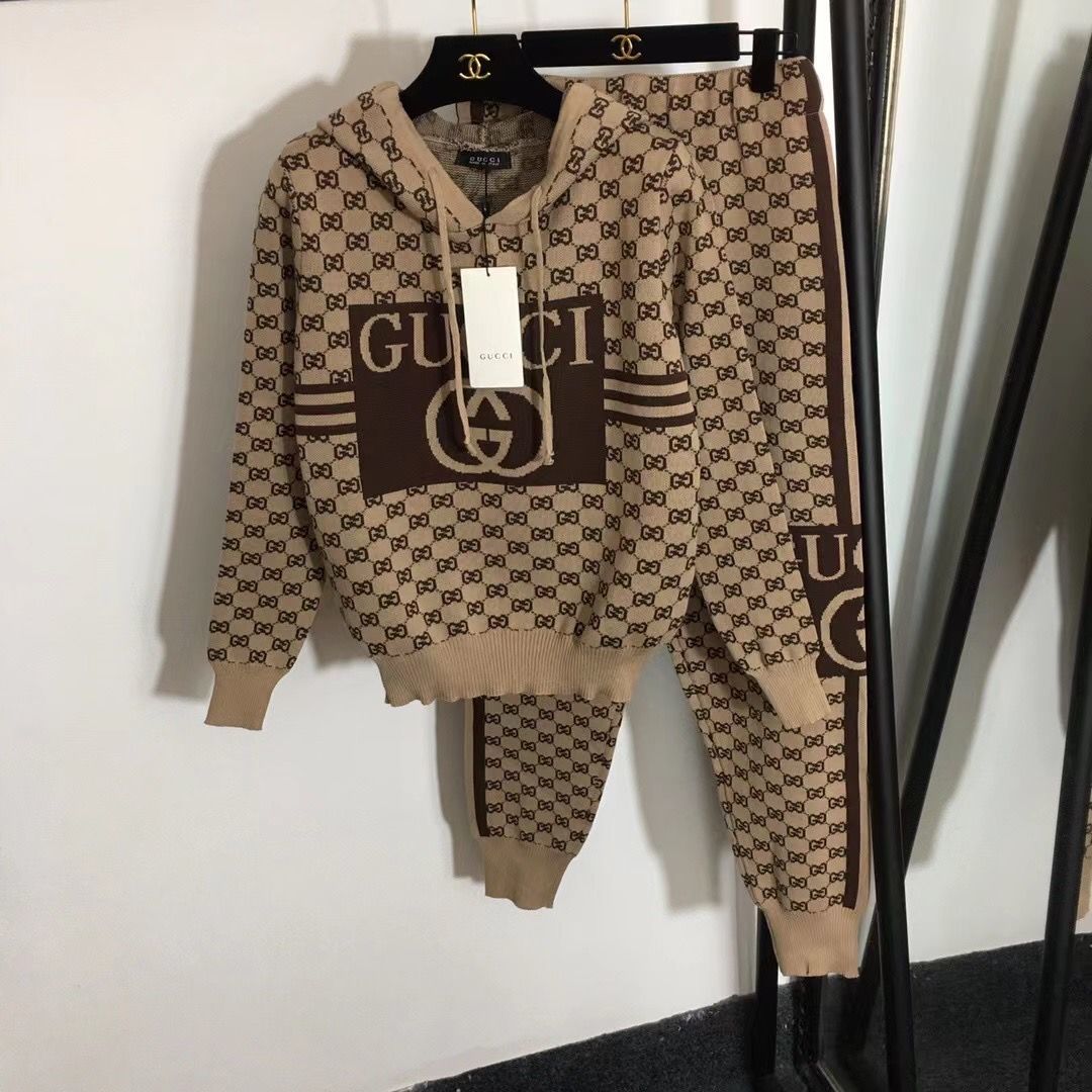 Leisure Handmade G Logo Women's Suit