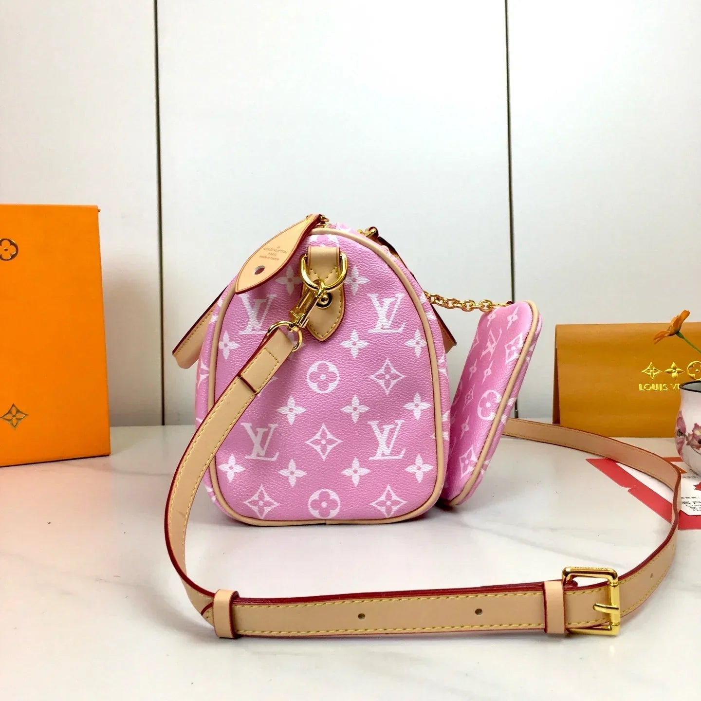 Stylish Soft Cowhide Leather Handbag 1025062315