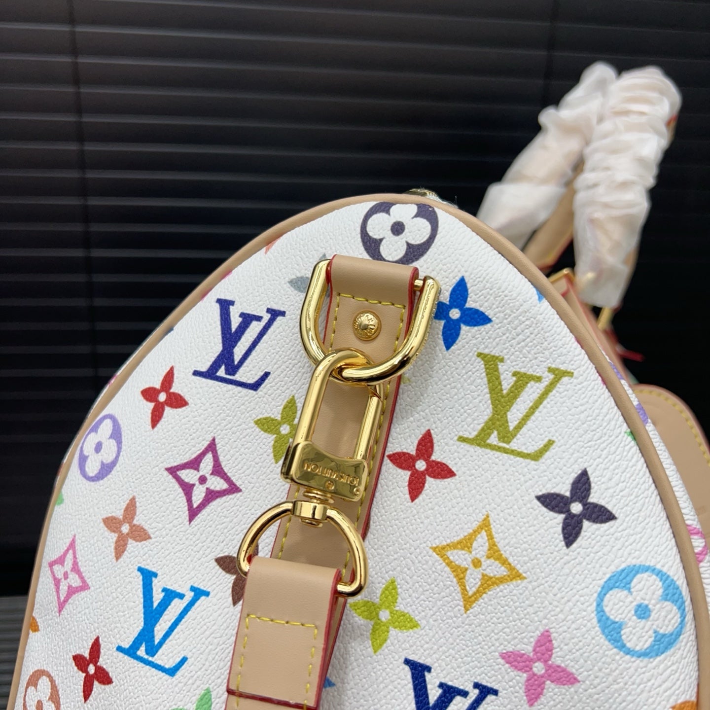 25 New White Color Co-branded keepall crossbody travel bag 0425040906