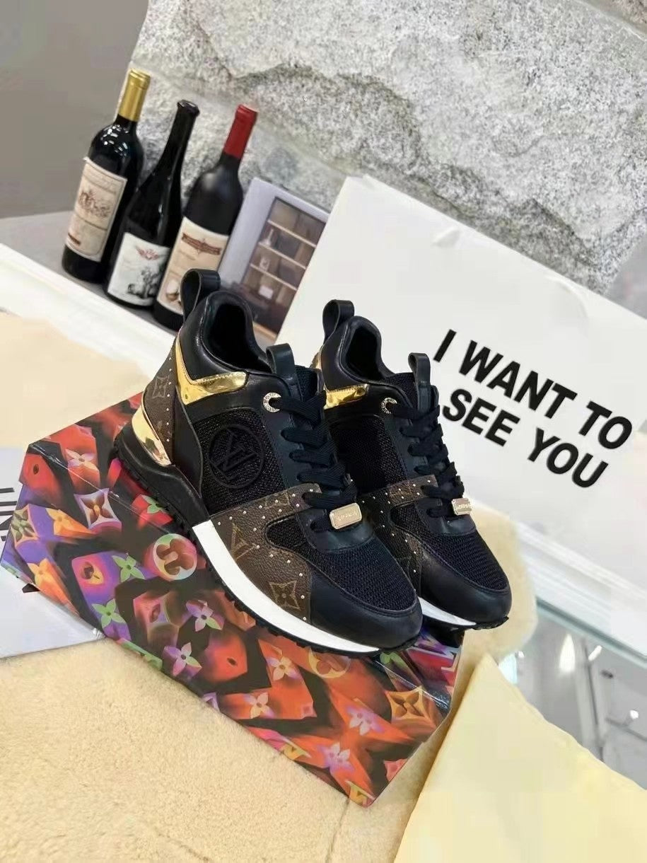 New Luxury Classic Casual Sneakers 0424082626