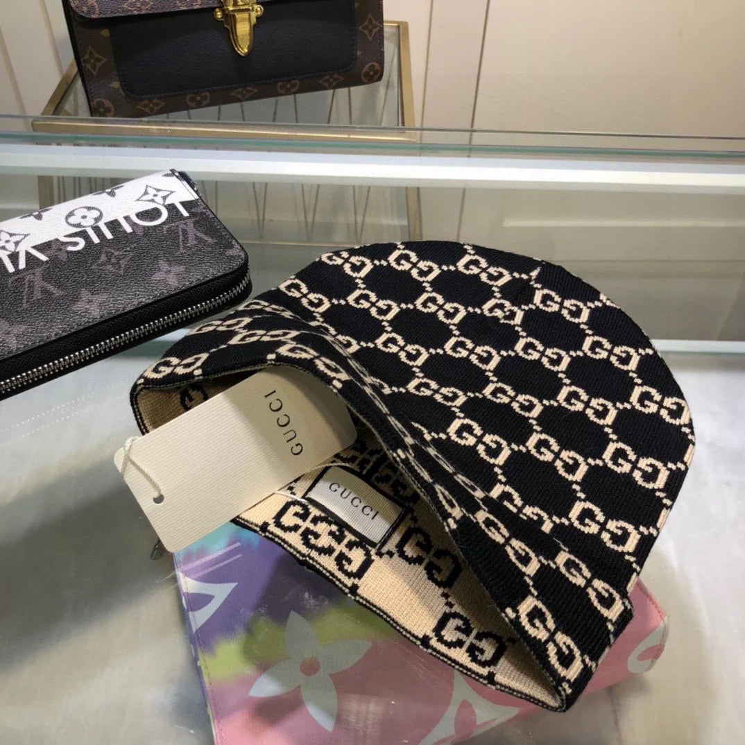 Autumn and Winter Fashion Versatile Knitted Cap 1024101835