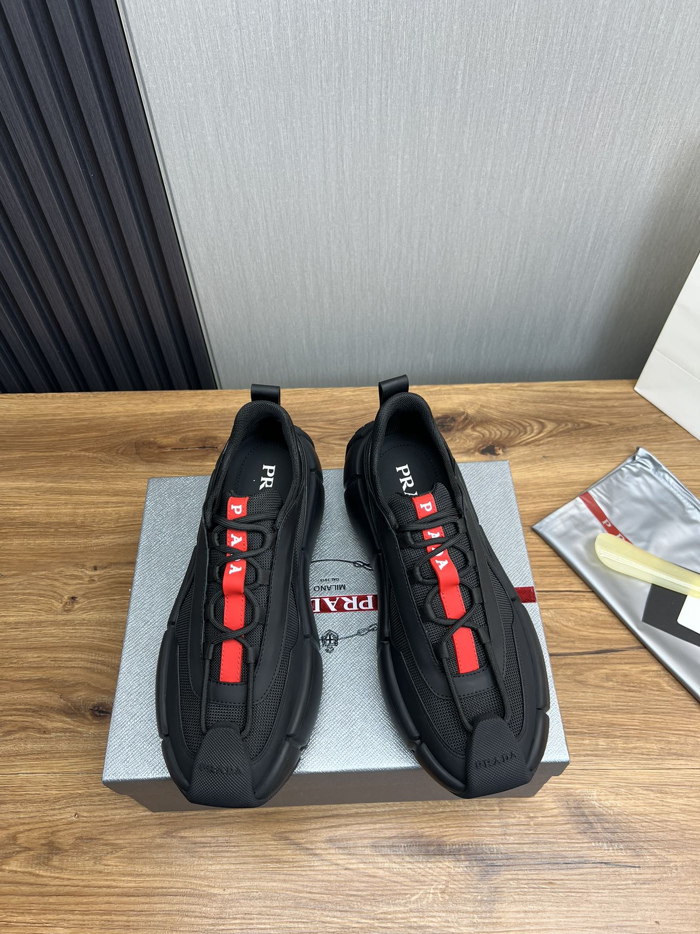 New Fashion PR Brand Sneakers XC0424101106