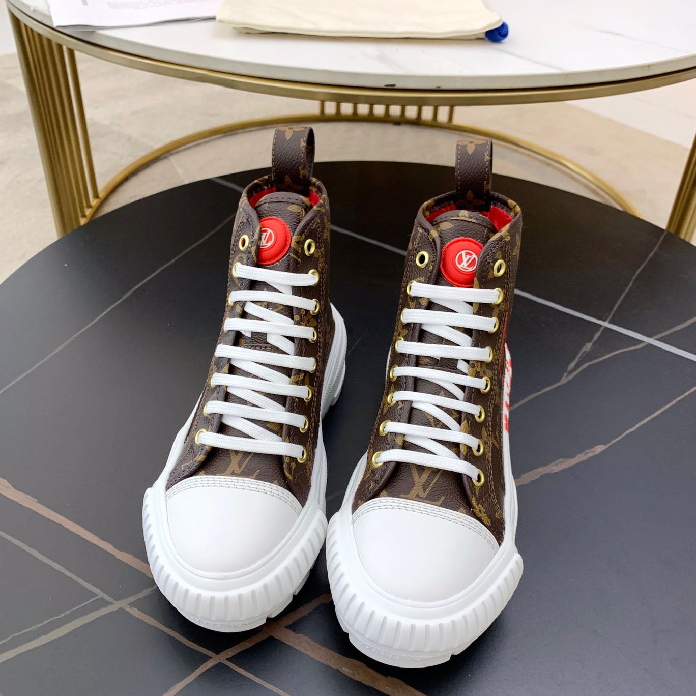 women's shoes / New Fashion Ladies Sneakers SXC070101