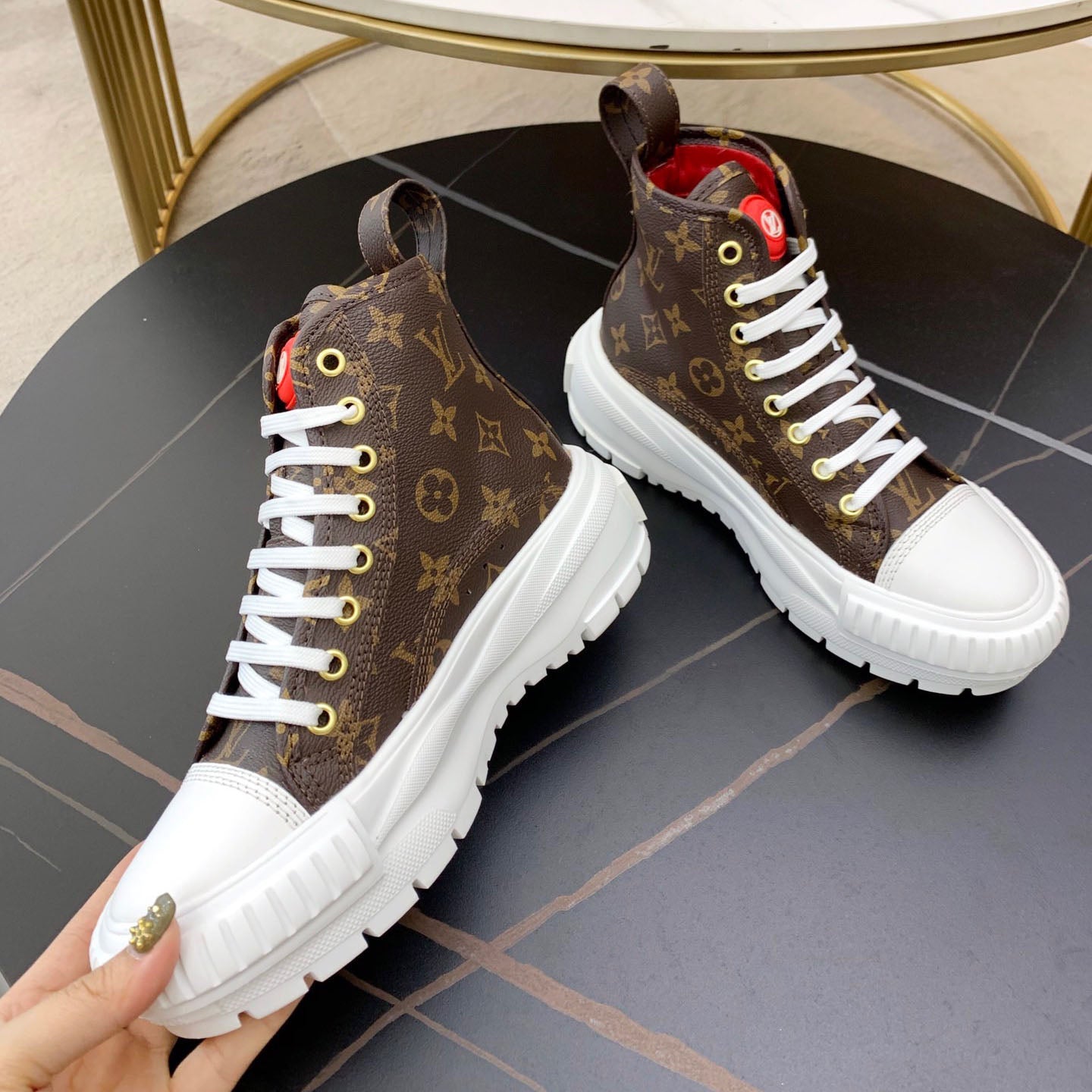 women's shoes / New Fashion Ladies Sneakers SXC070101