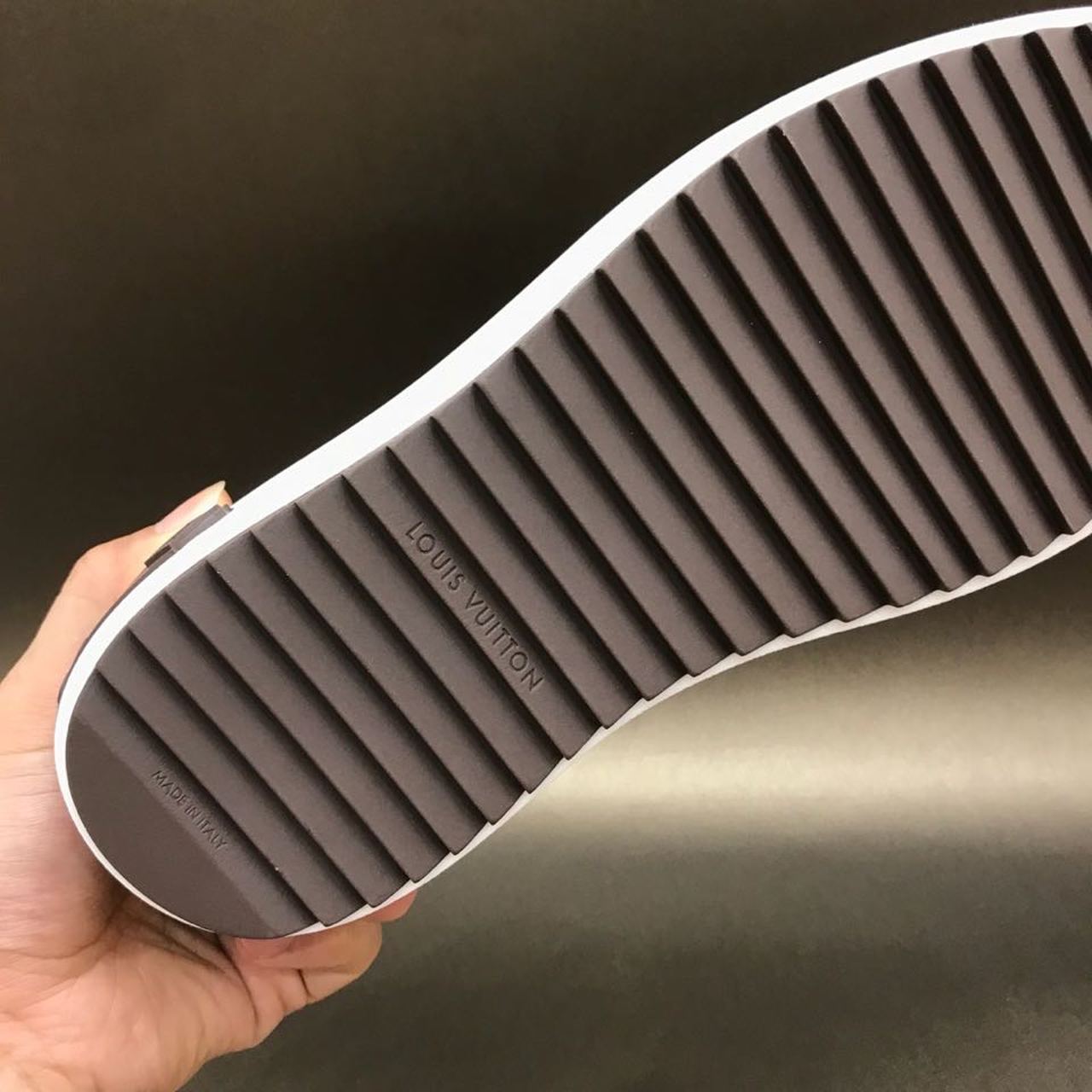 VL Time Out Sneaker White/Brown For Women 0425022430